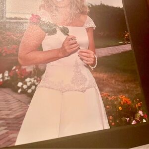 Elegant Ecru Off-Shoulder Wedding Dress